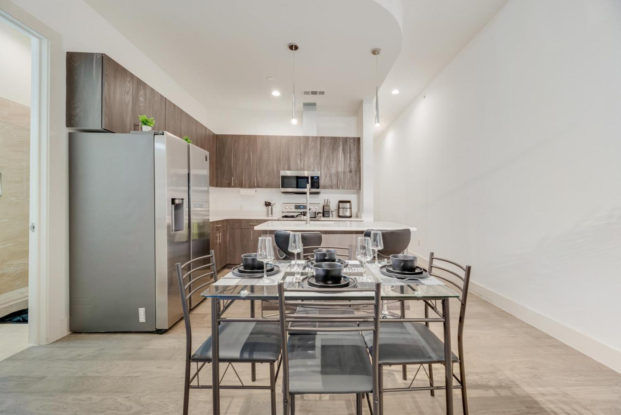 Snazzy Loft Style 2Br I Gym I Parking I Workspace Dallas Kültér fotó